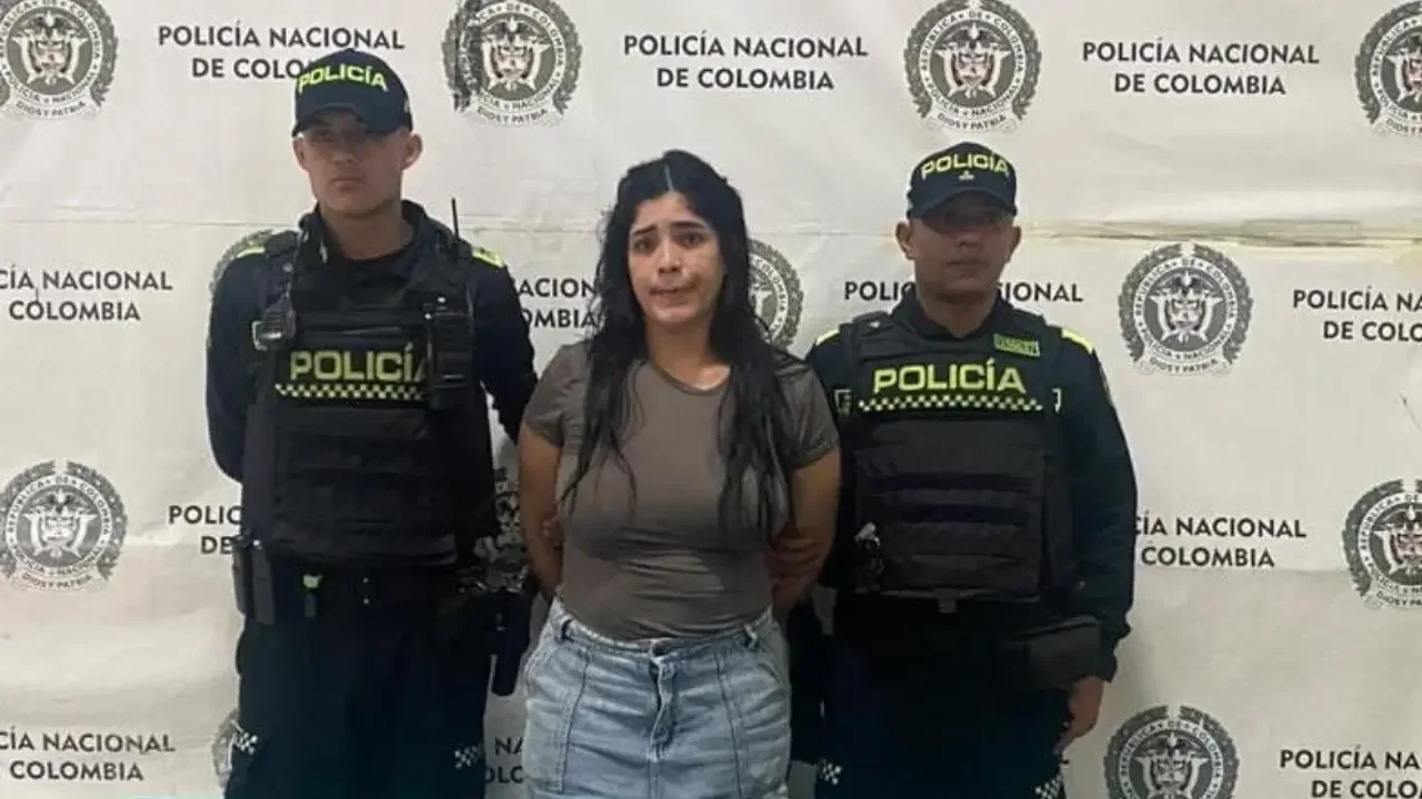 Patrulla de la Policía Nacional durante un operativo de captura en el departamento del Atlántico